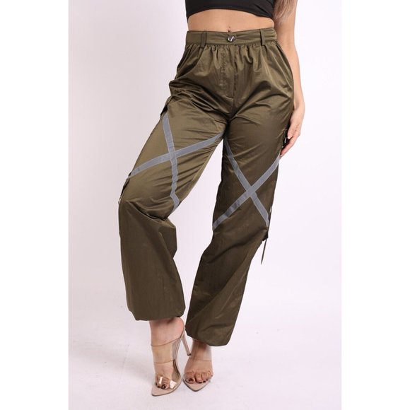 Boutique Pants - Women's Windbreaker Jogger Pants With Reflective Detail Zipper Cargo Pocket Comf